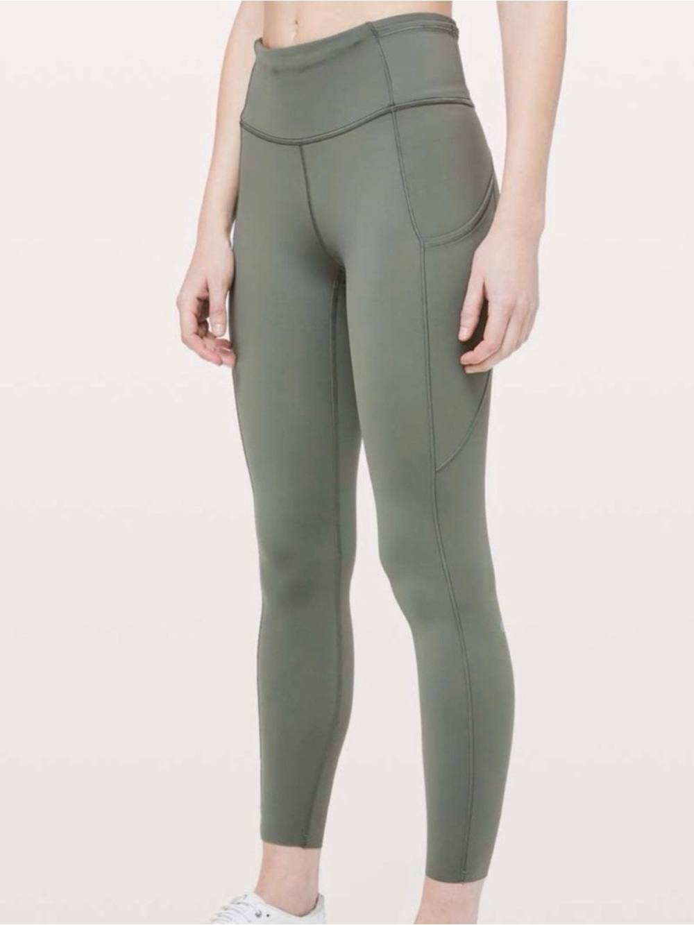 Lululemon Fast & Free 7/8 Tight II
Non-Reflective Nulux 25"
